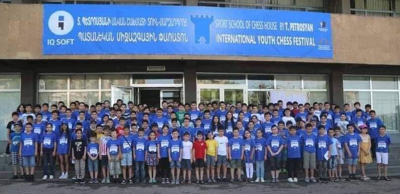 Տ.Պետրոսյանի անվան շ/տ մ/դ-ի պատանեկան միջազգային 1-ին փառատոնի արդյունքներով 2 շախմատստ ստացել են 1-ին կարգ