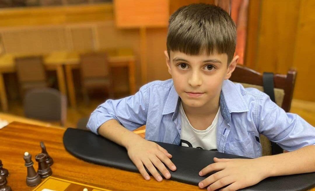 Տ. Պետրոսյանի անվան շ/տ-մ/դ-ում ավարտվեցին երկրորդ և առաջին կարգերի մրցաշարերը