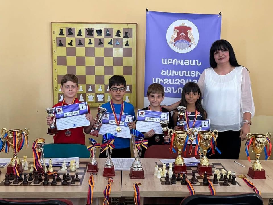 Աբովյան քաղաքի շախմատի դպրոցում ավարտվեց Աբովյան Open միջազգային բաց մրցաշարը