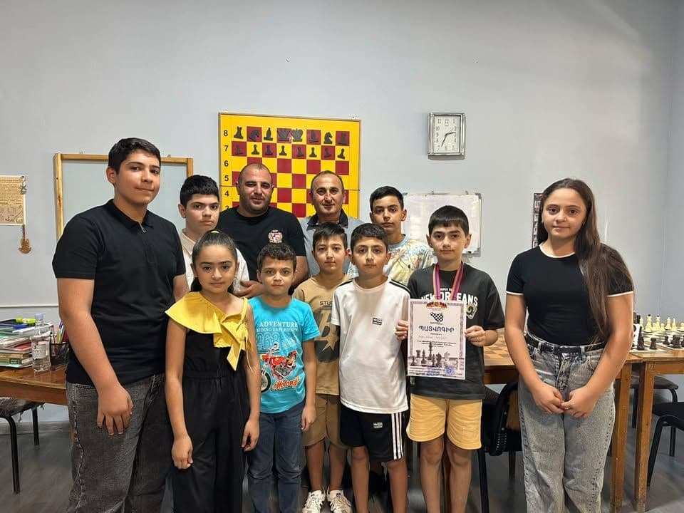 Արտաշատ քաղաքում ավարտվեց Շառլ Ազնավուրի անվան մշակույթի կենտրոնի եզրափակիչ մրցաշարը